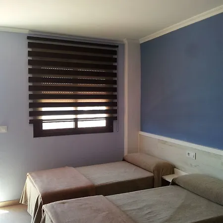 Hostal Tarik Gasthof 2*