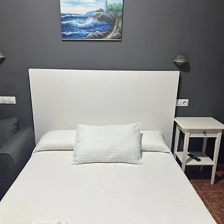 Hostal Tarik 2*
